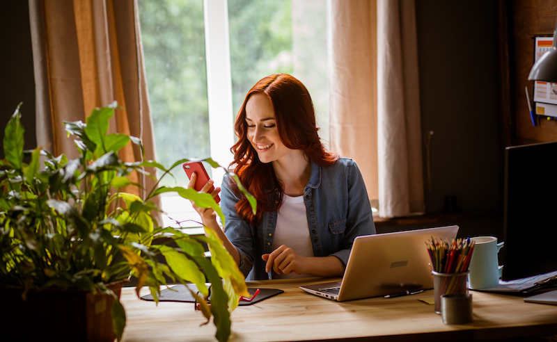 femme-bureau